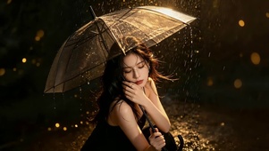 雨天打伞姐姐